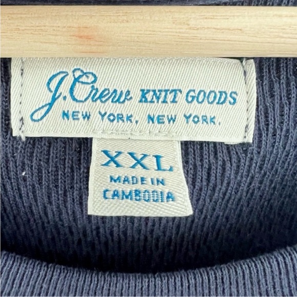J. Crew Mixed waffle crewneck Thermal Shirt Sweater in Blue Navy - Picture 6 of 8